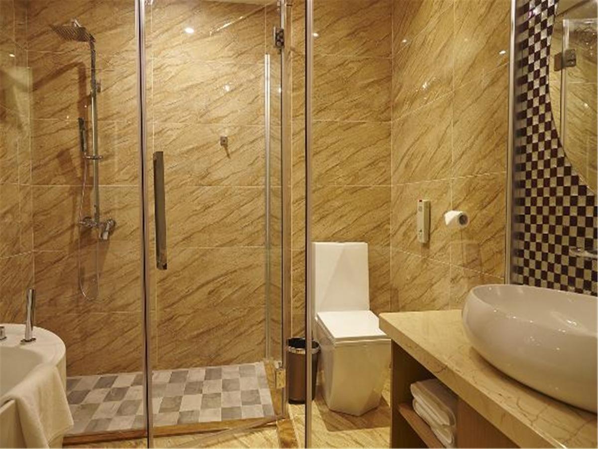 Lavande Hotel Fuhuadao Branch تشونغشان المظهر الخارجي الصورة