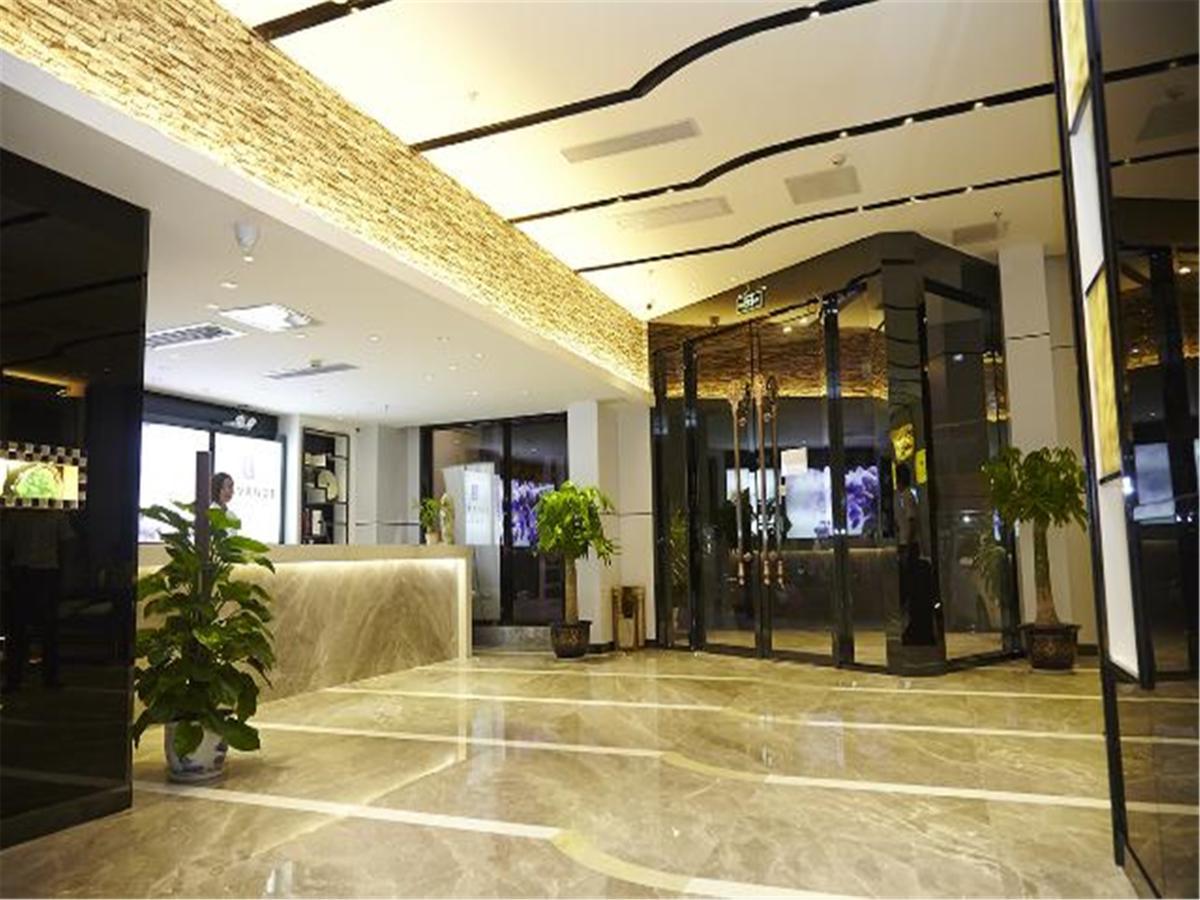 Lavande Hotel Fuhuadao Branch تشونغشان المظهر الخارجي الصورة